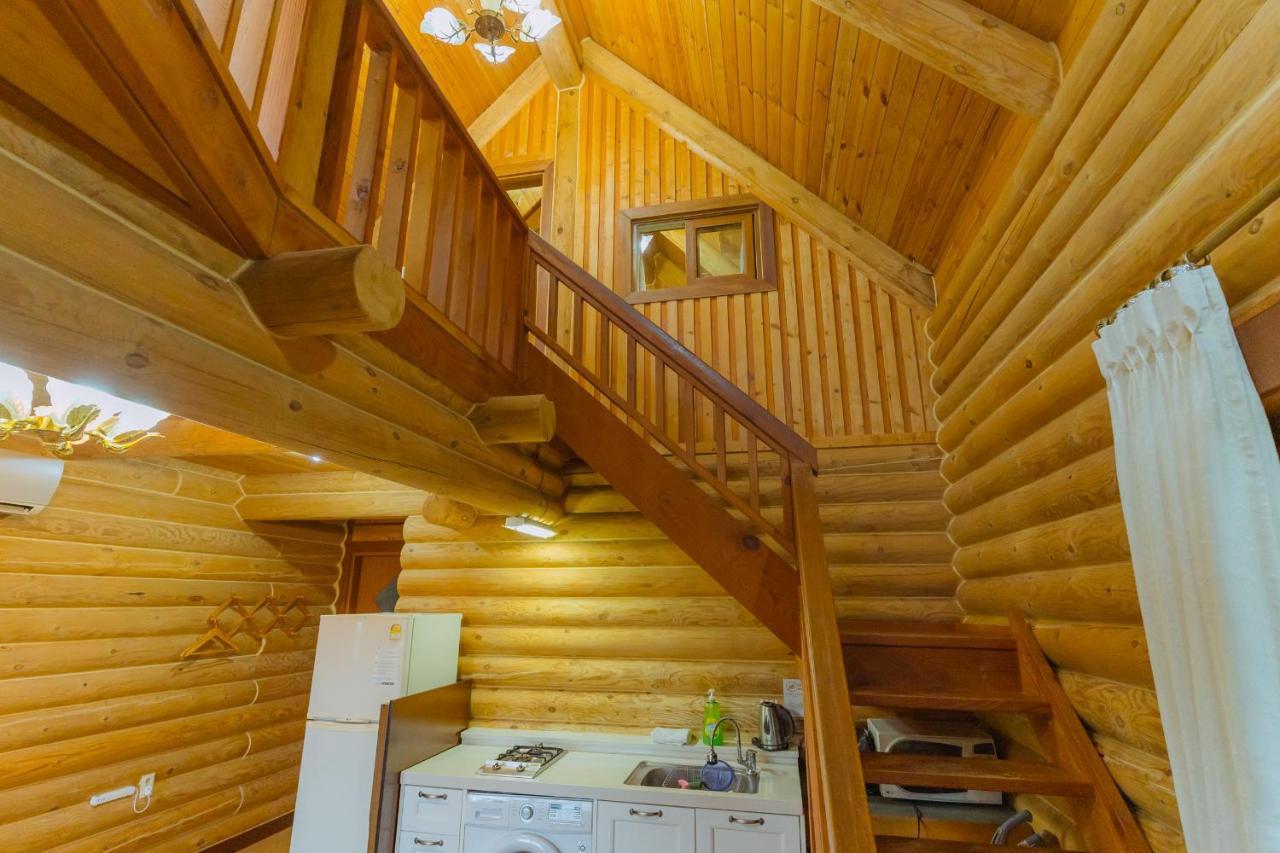 Jungmun Log Pension & Resort Согвіпо Екстер'єр фото