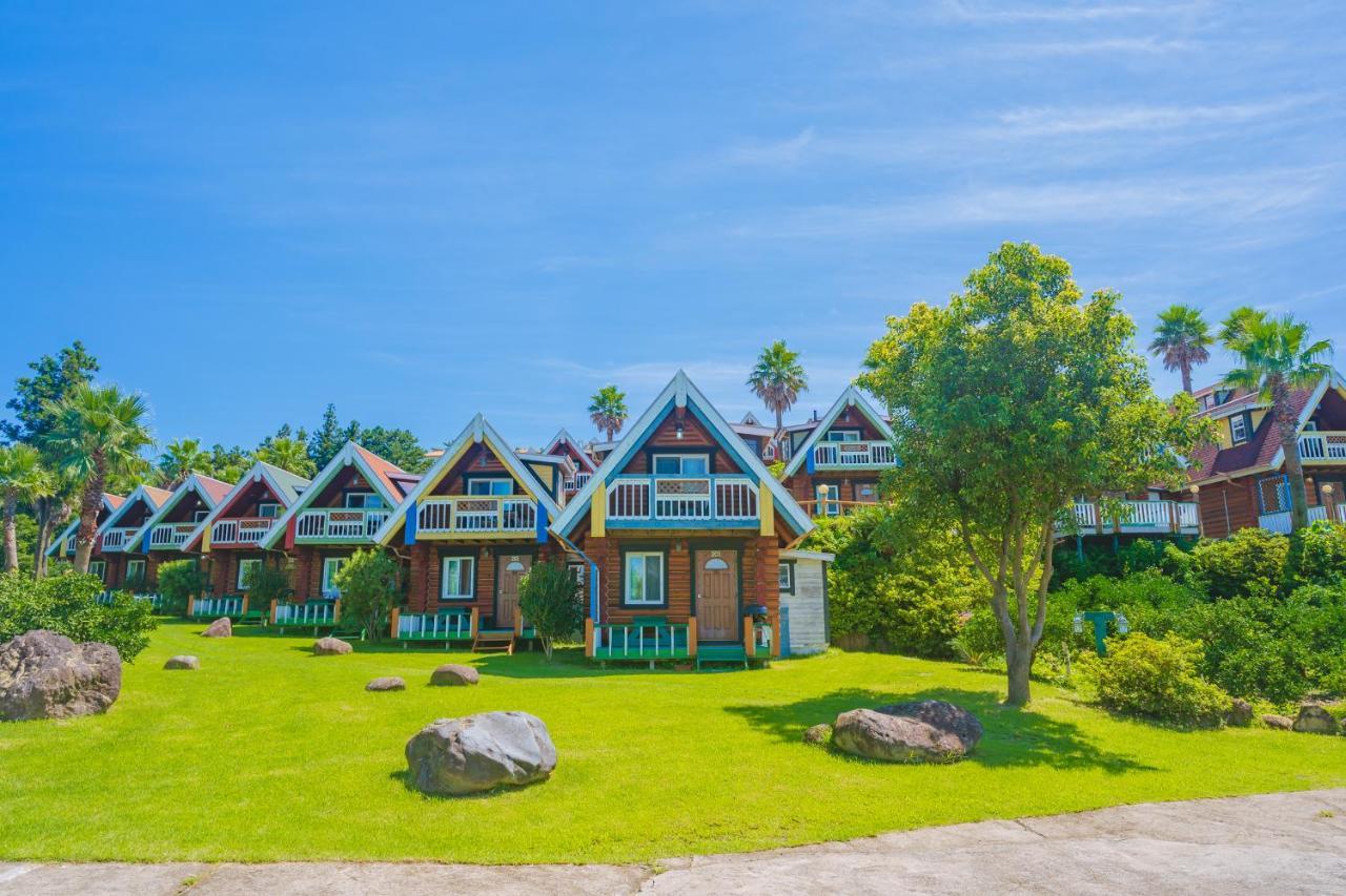Jungmun Log Pension & Resort Согвіпо Екстер'єр фото